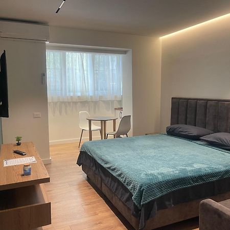 Downtown Studio Apartments Tiran Dış mekan fotoğraf
