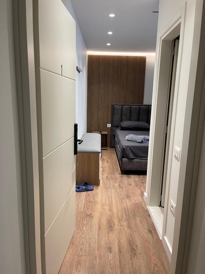 Downtown Studio Apartments Tiran Dış mekan fotoğraf