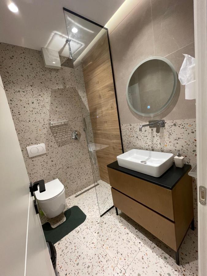 Downtown Studio Apartments Tiran Dış mekan fotoğraf