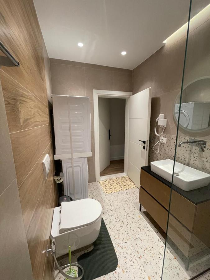 Downtown Studio Apartments Tiran Dış mekan fotoğraf