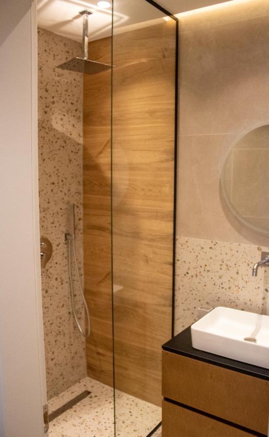 Downtown Studio Apartments Tiran Dış mekan fotoğraf