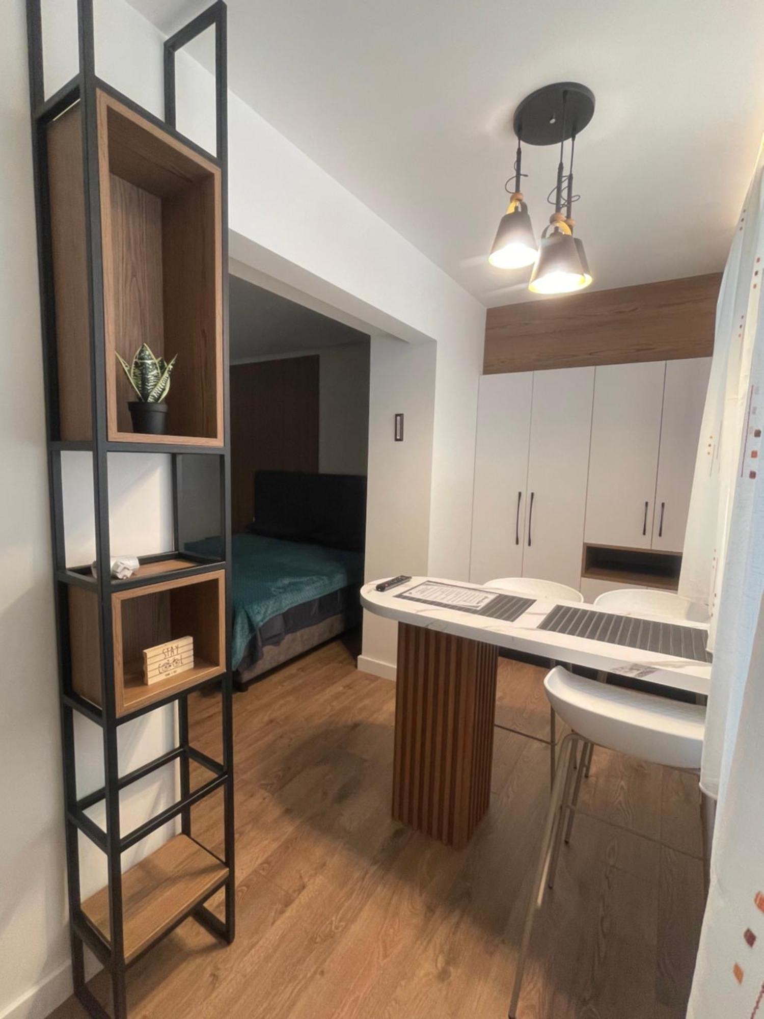 Downtown Studio Apartments Tiran Dış mekan fotoğraf